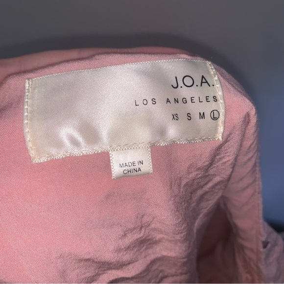 J.O.A. Pink Floral Eyelet Lace One Shoulder Peplum Top L - Picture 4 of 9